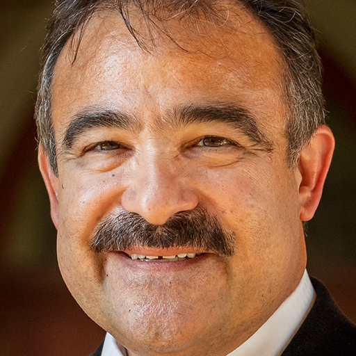 STELLUTO_Headshot- cropped